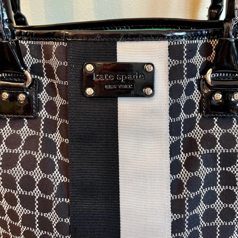 Kate Spade Classic Noel Daisy Shopper Tote Bag Jacquard Black Cream Patent Trim